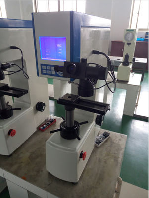 Diversos tipos del LCD HBRV-187.5D de máquina de prueba de la dureza Brinell, Rockwell, Vickers